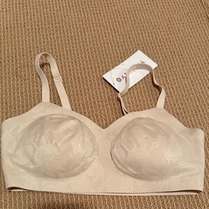 Athleta Ritual Lace Adjustable Bra